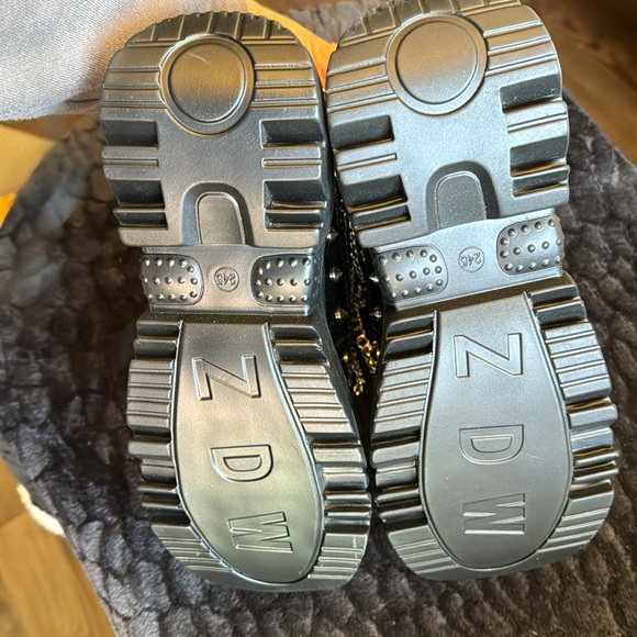 NEW platform Goth black studded and chained WTF by Anthony Wang Sneakers /boots. - Picture 4 of 9